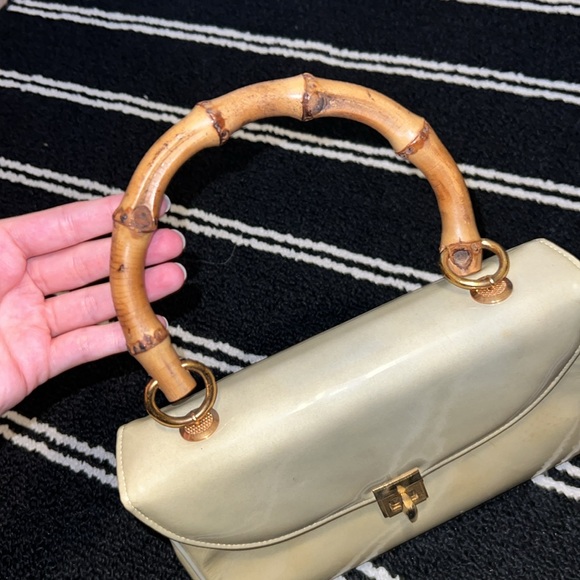 Vintage 1970s Robert BESTIEN Bamboo Top Handle Butter Yellow Patent Leather Bag - Picture 2 of 13